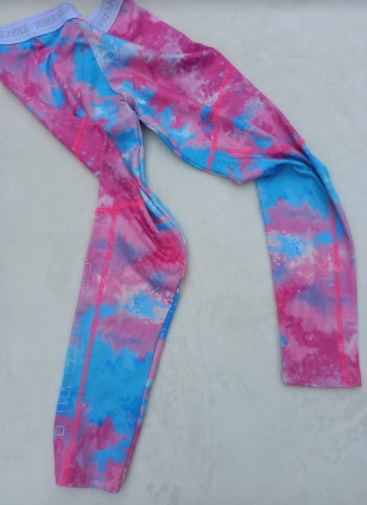 Girls pink and blue pineapple leggins age 9-10   Girls pink and blue pineapple leggins age 9-10
